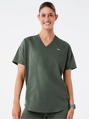 Figs Halle V-Neck Tunic Scrub Top